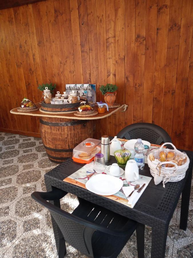 B&B L'Oasi Del Sole 乌瓜诺拉基耶萨 外观 照片