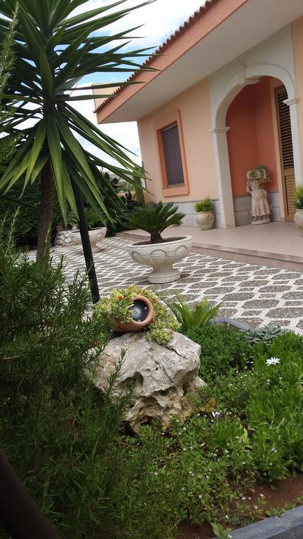 B&B L'Oasi Del Sole 乌瓜诺拉基耶萨 外观 照片