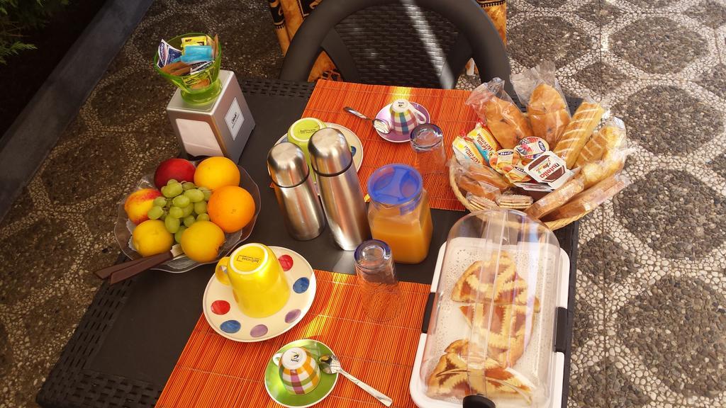 B&B L'Oasi Del Sole 乌瓜诺拉基耶萨 外观 照片