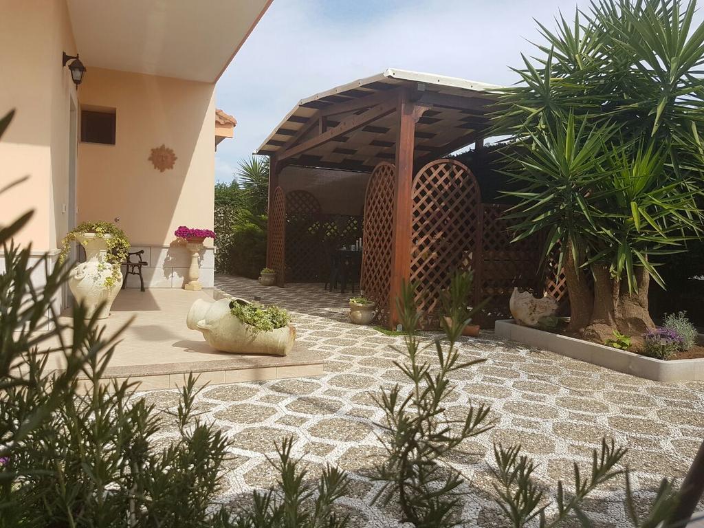 B&B L'Oasi Del Sole 乌瓜诺拉基耶萨 外观 照片