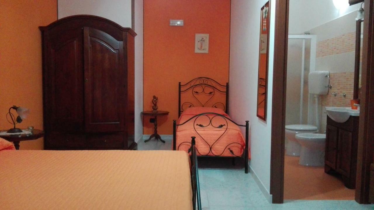 B&B L'Oasi Del Sole 乌瓜诺拉基耶萨 外观 照片